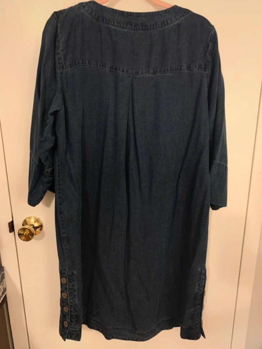 Women dress - Picture 6 of 7